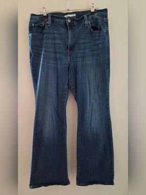 Levi's 726 Flare Jeans